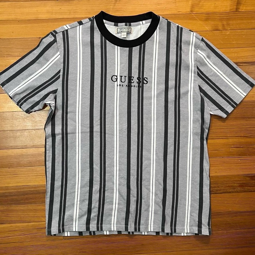 Vintage Guess T-Shirt